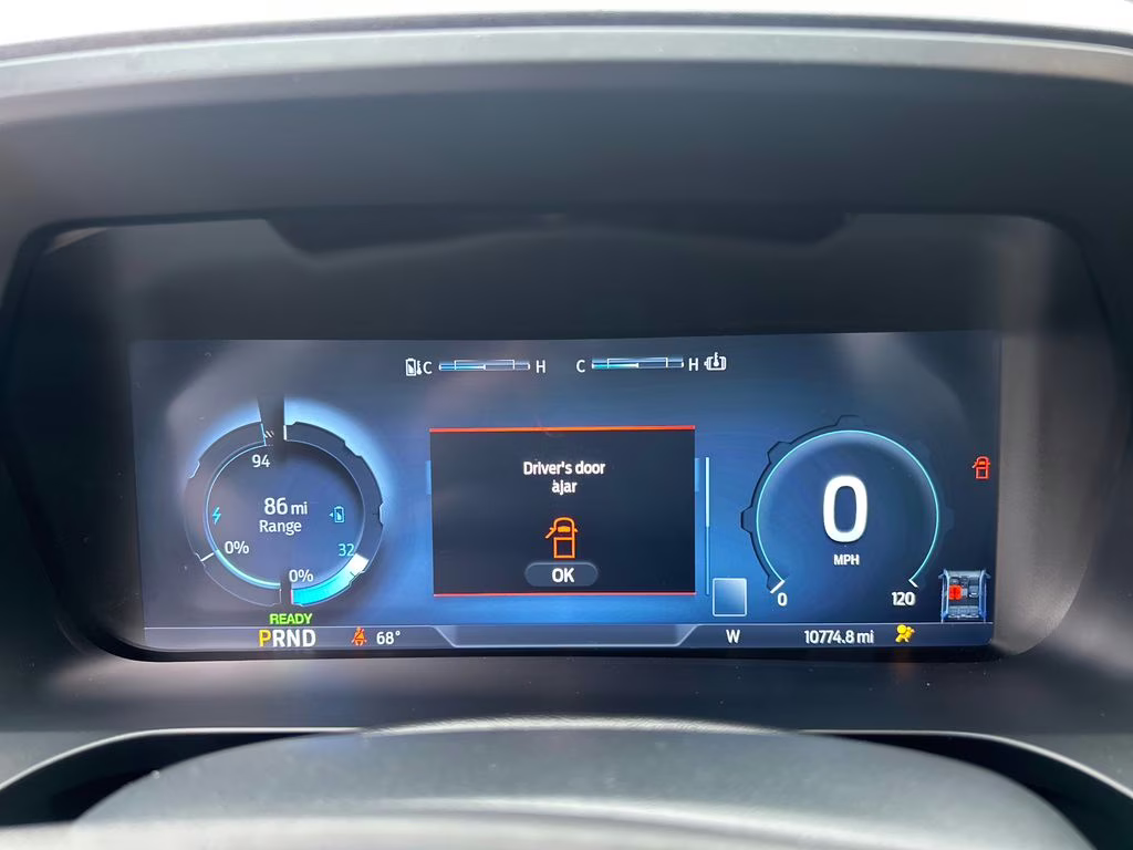 2024 Avalanche Ford F-150 Lightning Flash AWD Truck
