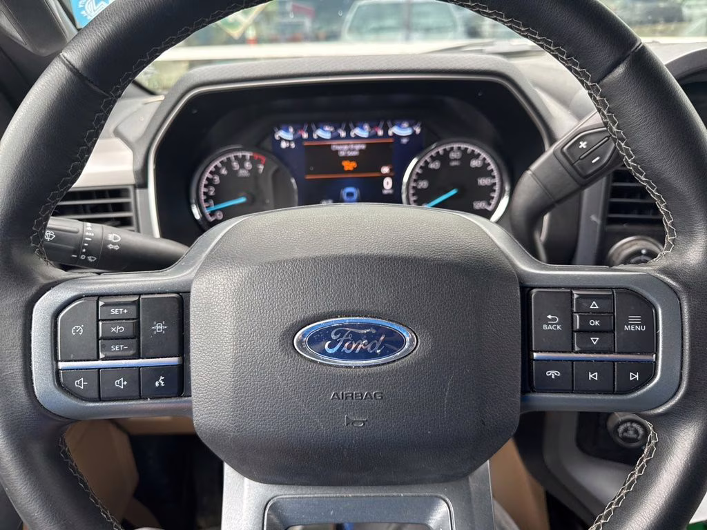 2023 Oxford White Ford F-150 XLT 4X4 Truck