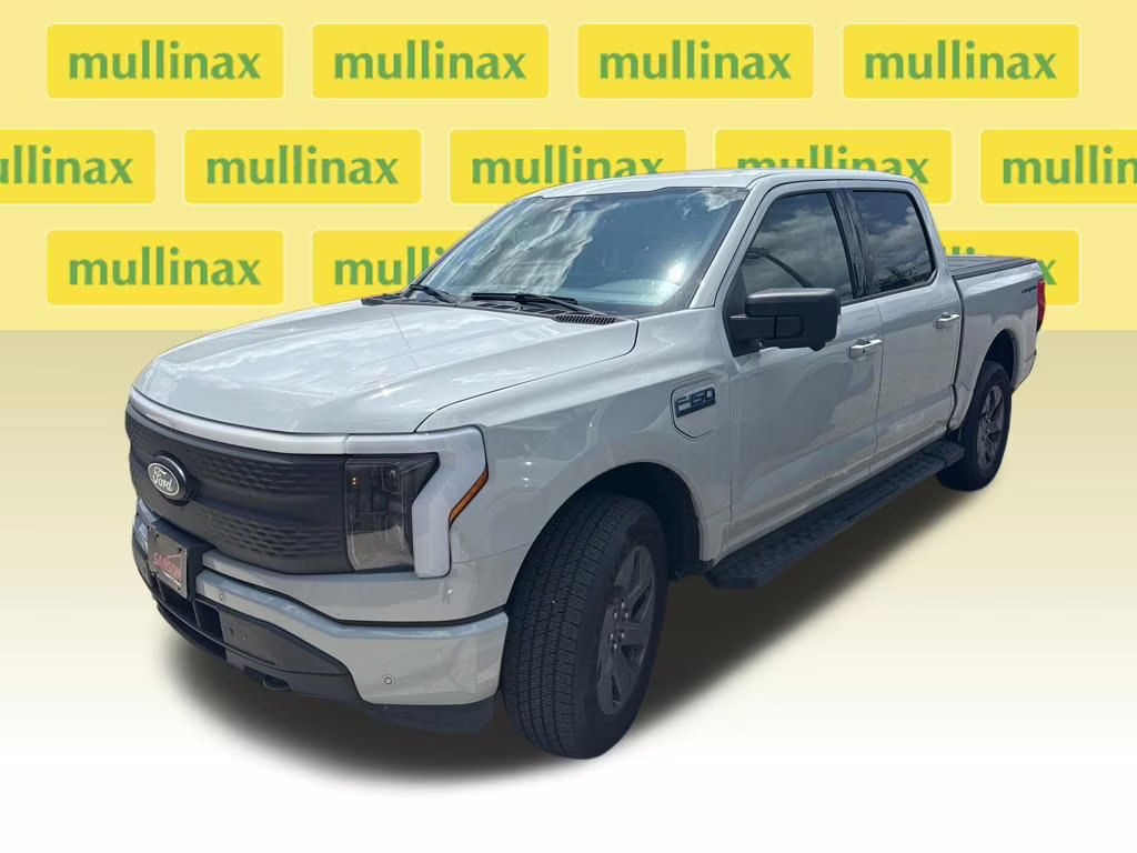 2024 Avalanche Ford F-150 Lightning Flash AWD Truck
