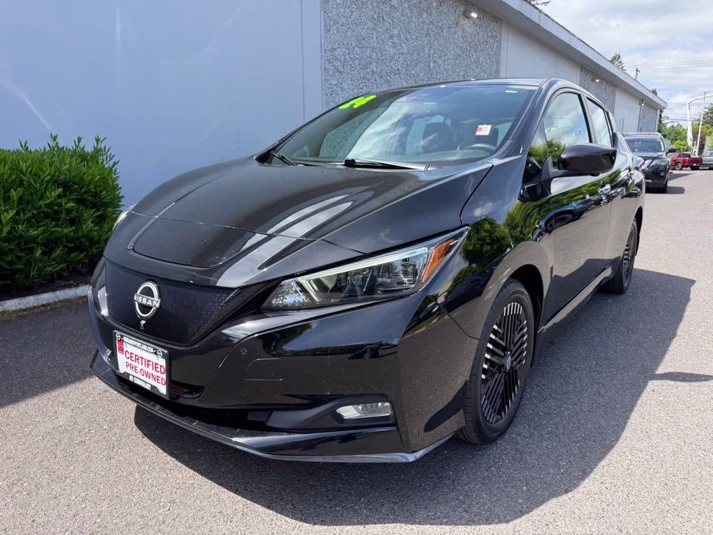 2024 Super Black Nissan LEAF SV Plus FWD Hatchback