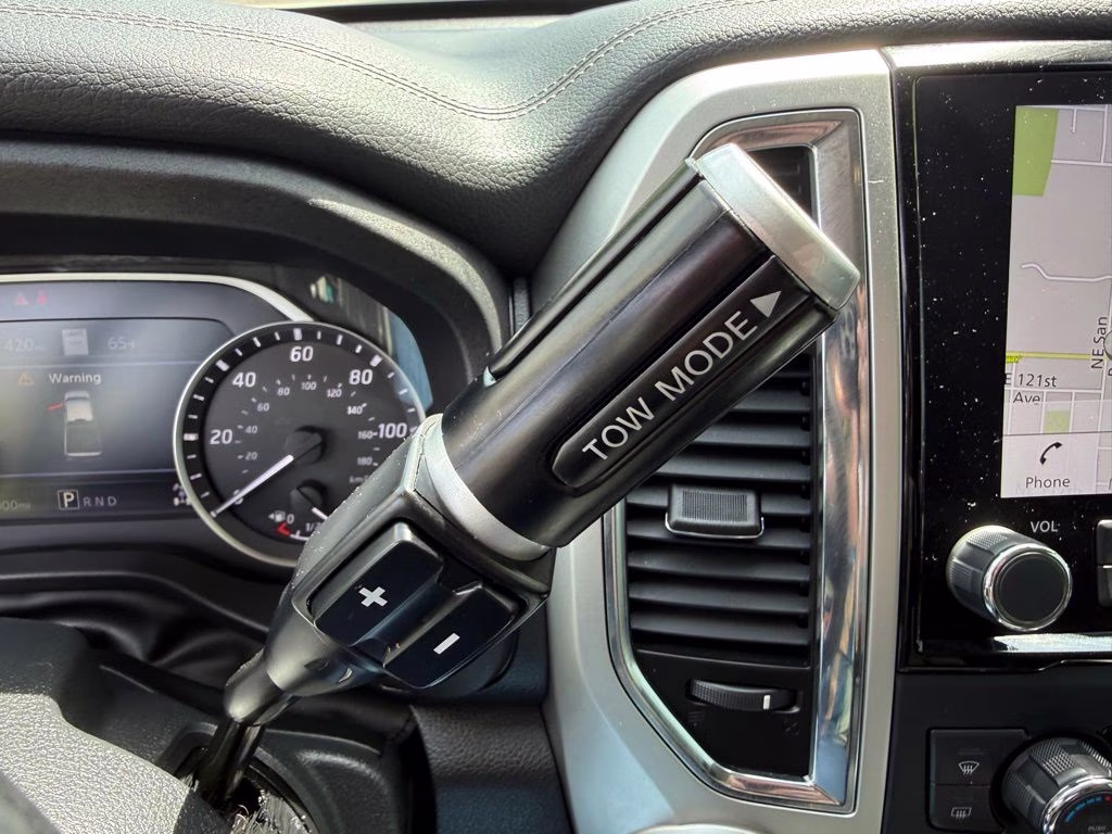 2021 Pearl White Metallic Nissan Titan SL 4X4 Truck