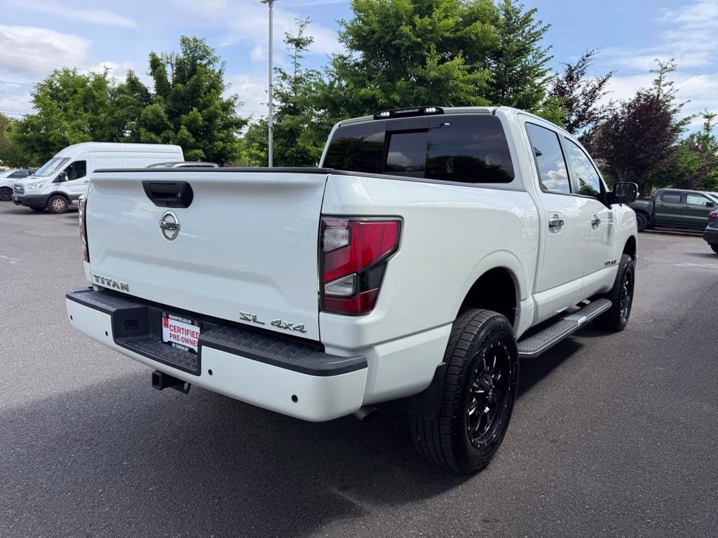 2021 Pearl White Metallic Nissan Titan SL 4X4 Truck
