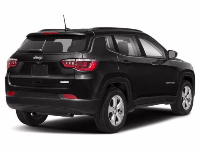 2019 Diamond Black Crystal Pearlcoat Jeep Compass Latitude 4X4 SUV