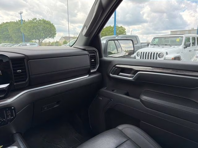 2022 Summit White Chevrolet Silverado 1500 LTZ 4X4 Truck