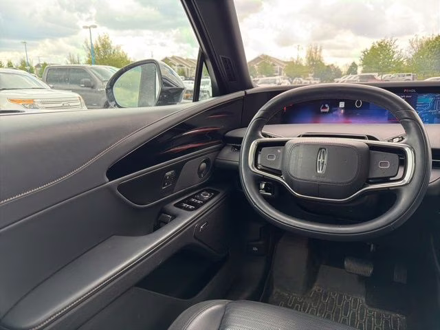 2025 Radiance Metallic Lincoln Nautilus Reserve AWD SUV