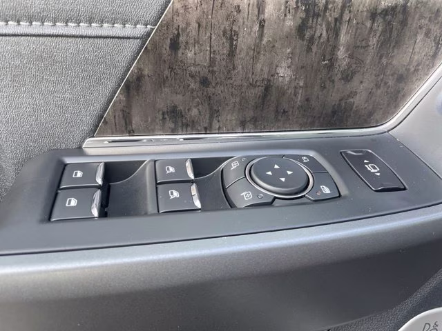 2026 Avalanche Ford Super Duty F-250 SRW Torque 1200 4X4 Truck
