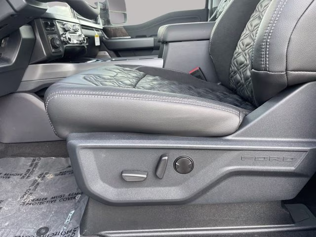 2026 Avalanche Ford Super Duty F-250 SRW Torque 1200 4X4 Truck