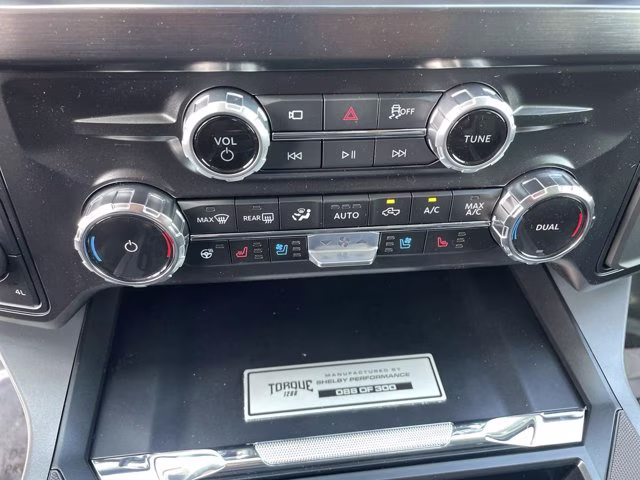 2026 Avalanche Ford Super Duty F-250 SRW Torque 1200 4X4 Truck