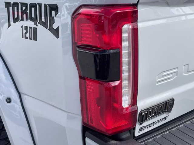 2026 Avalanche Ford Super Duty F-250 SRW Torque 1200 4X4 Truck