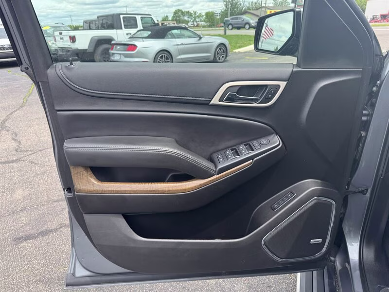 2019 Smokey Quartz Metallic GMC Yukon Denali 4X4 SUV
