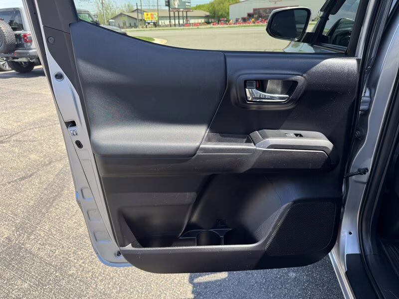 2020 Silver Sky Metallic Toyota Tacoma TRD Sport 4X4 Truck
