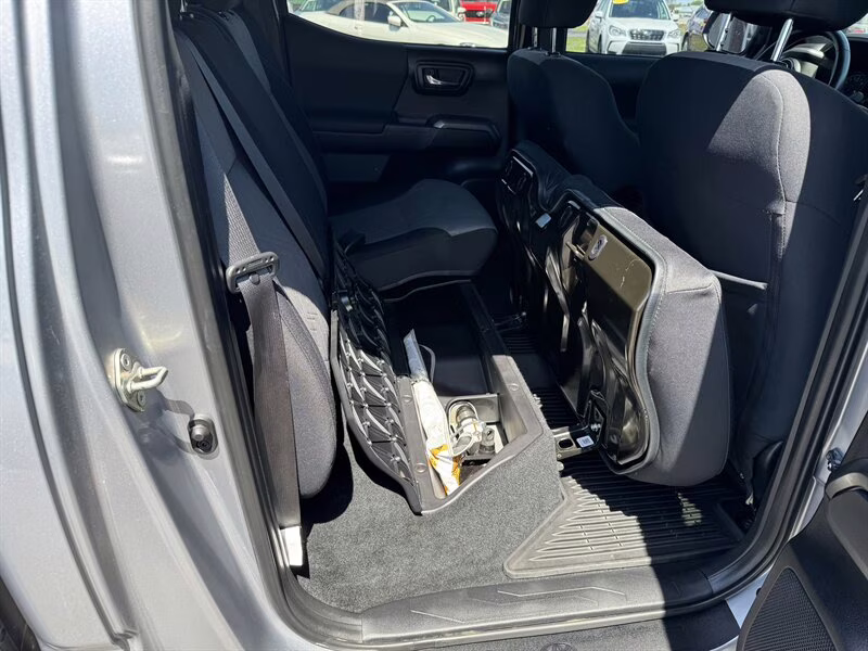 2020 Silver Sky Metallic Toyota Tacoma TRD Sport 4X4 Truck
