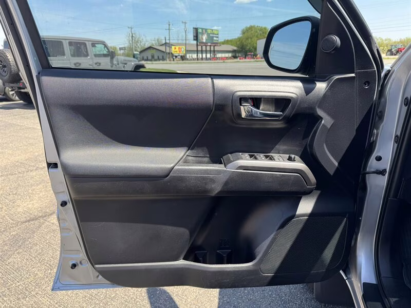 2020 Silver Sky Metallic Toyota Tacoma TRD Sport 4X4 Truck