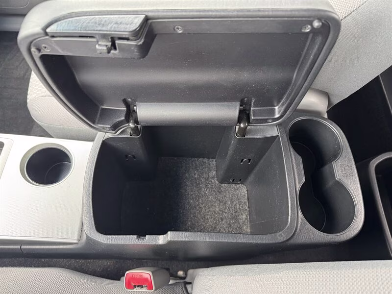 2014 Magnetic Gray Metallic Toyota Tacoma V6 4X4 Truck