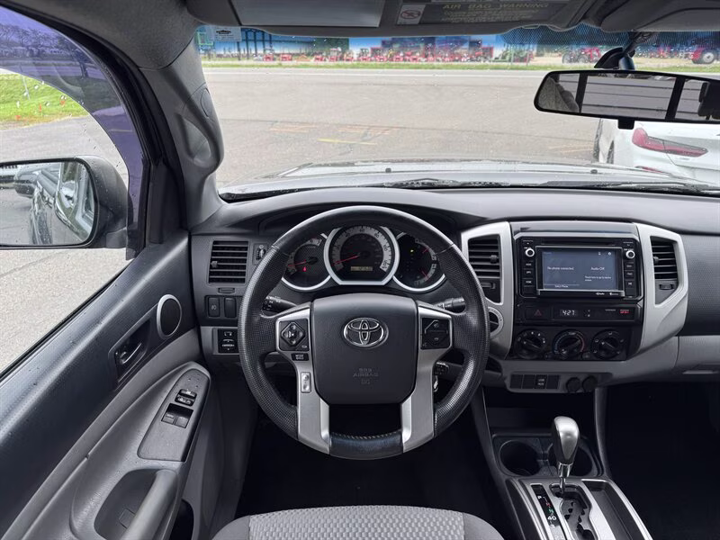 2014 Magnetic Gray Metallic Toyota Tacoma V6 4X4 Truck