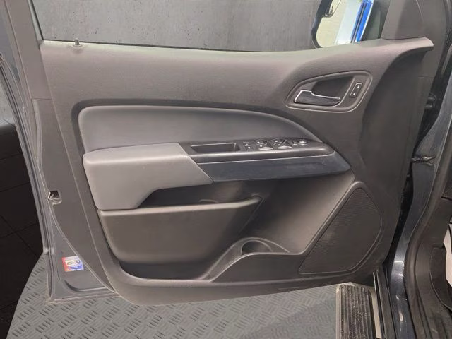2019 Shadow Gray Metallic Chevrolet Colorado Z71 4X4 Truck