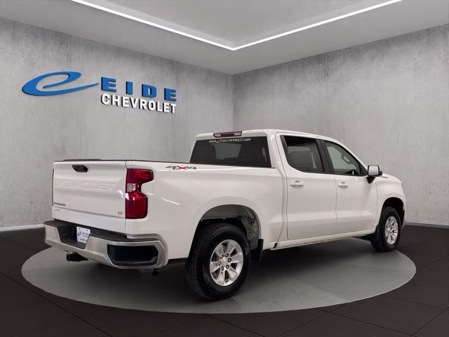 2024 Summit White Chevrolet Silverado 1500 LT 4X4 Truck