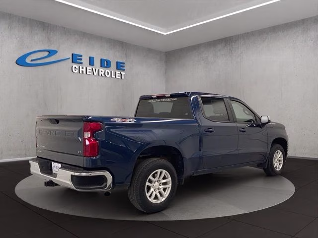 2022 Northsky Blue Metallic Chevrolet Silverado 1500 LTD LT 4X4 Truck