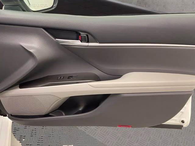 2023 Ice Toyota Camry SE FWD Sedan