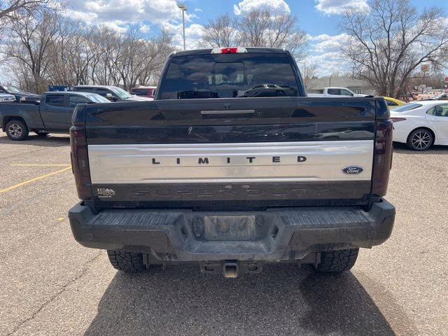 2019 Black Metallic Ford Super Duty F-250 SRW Limited 4X4 Truck