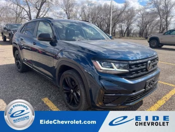 2023 Blue Metallic Volkswagen Atlas Cross Sport 3.6L V6 SEL R-Line AWD SUV