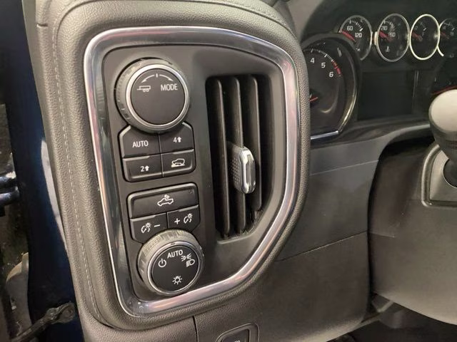 2022 Northsky Blue Metallic Chevrolet Silverado 1500 LTD LT 4X4 Truck