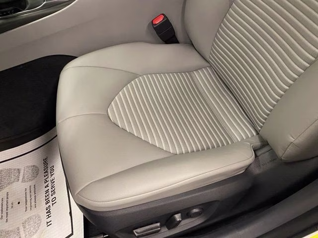 2023 Ice Toyota Camry SE FWD Sedan