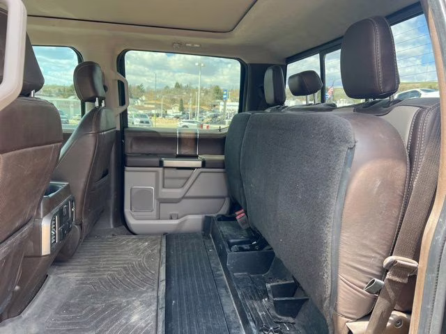2019 Black Metallic Ford Super Duty F-250 SRW Limited 4X4 Truck