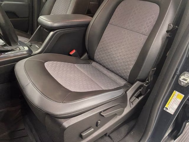 2019 Shadow Gray Metallic Chevrolet Colorado Z71 4X4 Truck