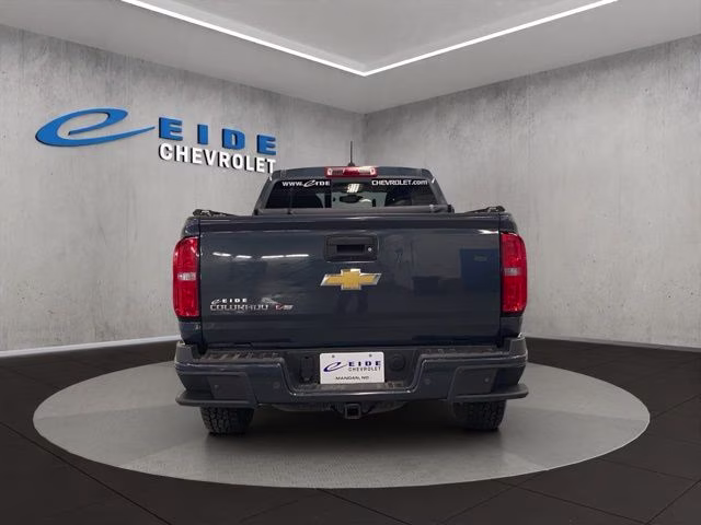 2019 Shadow Gray Metallic Chevrolet Colorado Z71 4X4 Truck