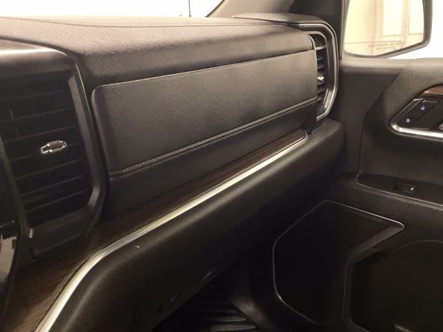 2024 Summit White Chevrolet Silverado 1500 LT 4X4 Truck