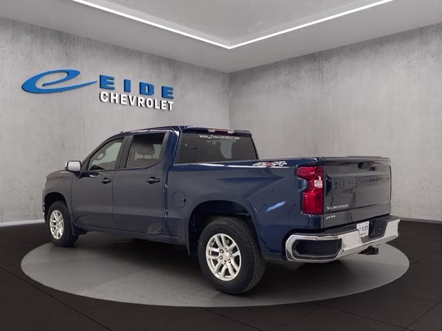 2022 Northsky Blue Metallic Chevrolet Silverado 1500 LTD LT 4X4 Truck