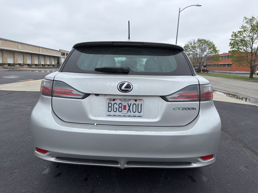 2013 Silver Lexus CT 200h FWD Hatchback