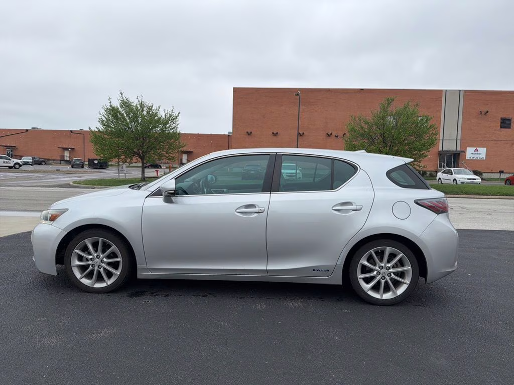 2013 Silver Lexus CT 200h FWD Hatchback