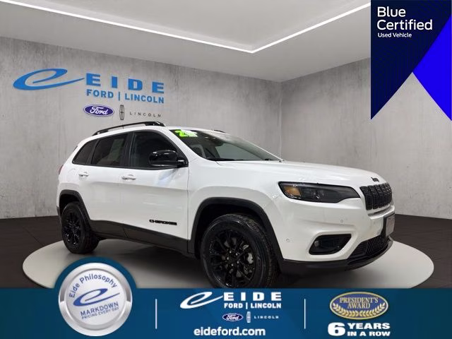 2023 Jeep Cherokee Altitude Lux 4X4's photo