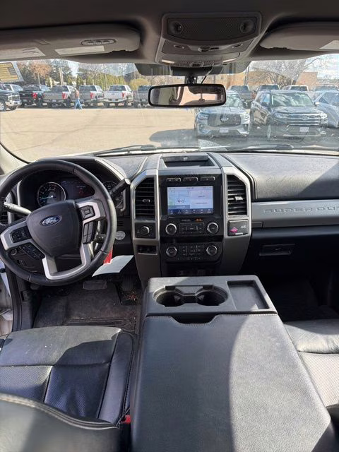 2020 Star White Metallic Tri-Coat Ford Super Duty F-350 SRW Lariat 4X4 Truck
