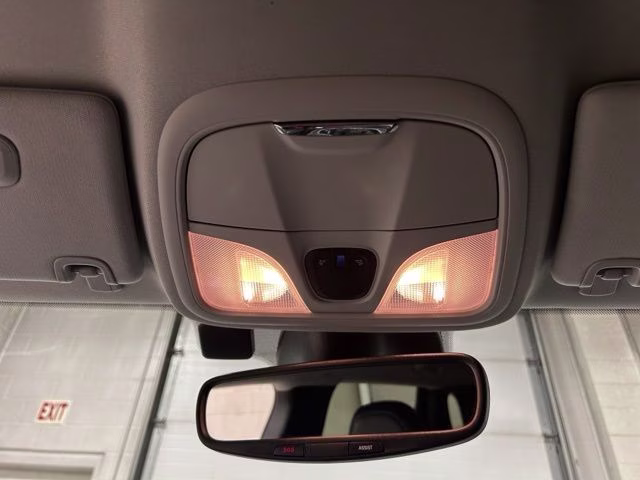 2023 Bright White Clearcoat Jeep Cherokee Altitude 4X4 SUV