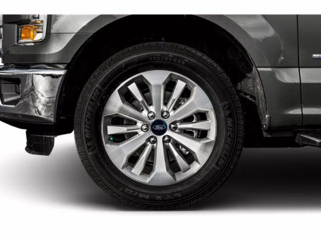 2015 Black Ford F-150 XLT RWD Truck