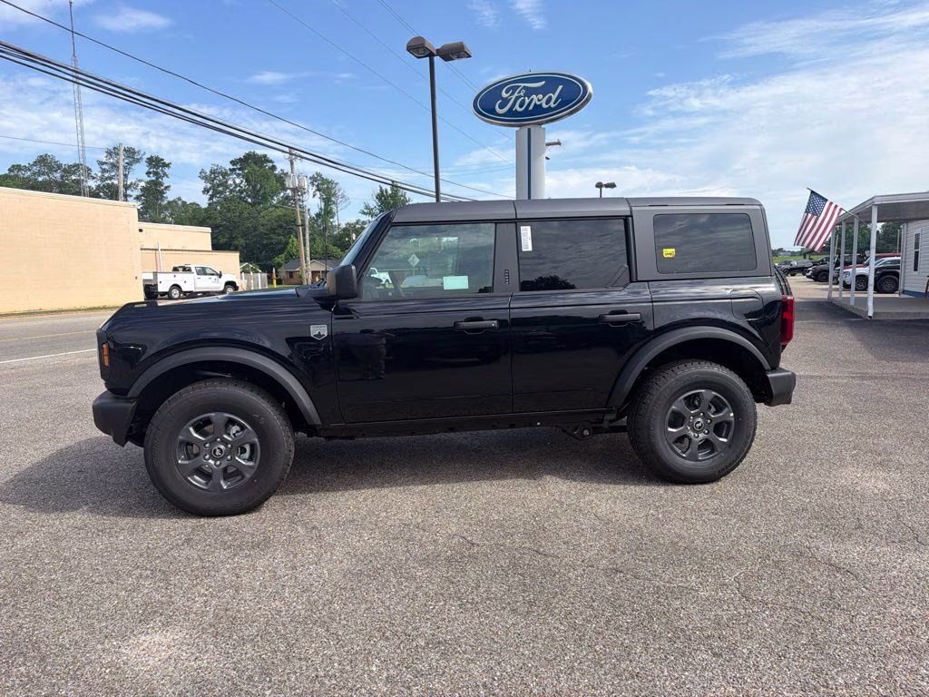 2026 Shadow Black Ford Bronco Big Bend 4X4 SUV