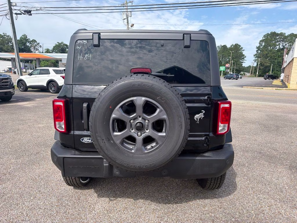 2026 Shadow Black Ford Bronco Big Bend 4X4 SUV