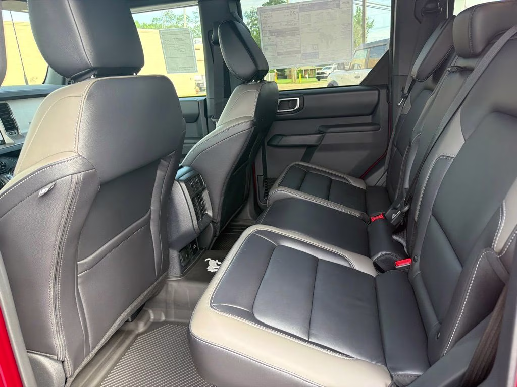 2026 Ruby Red Metallic Tinted Clearcoat Ford Bronco Outer Banks 4X4 SUV