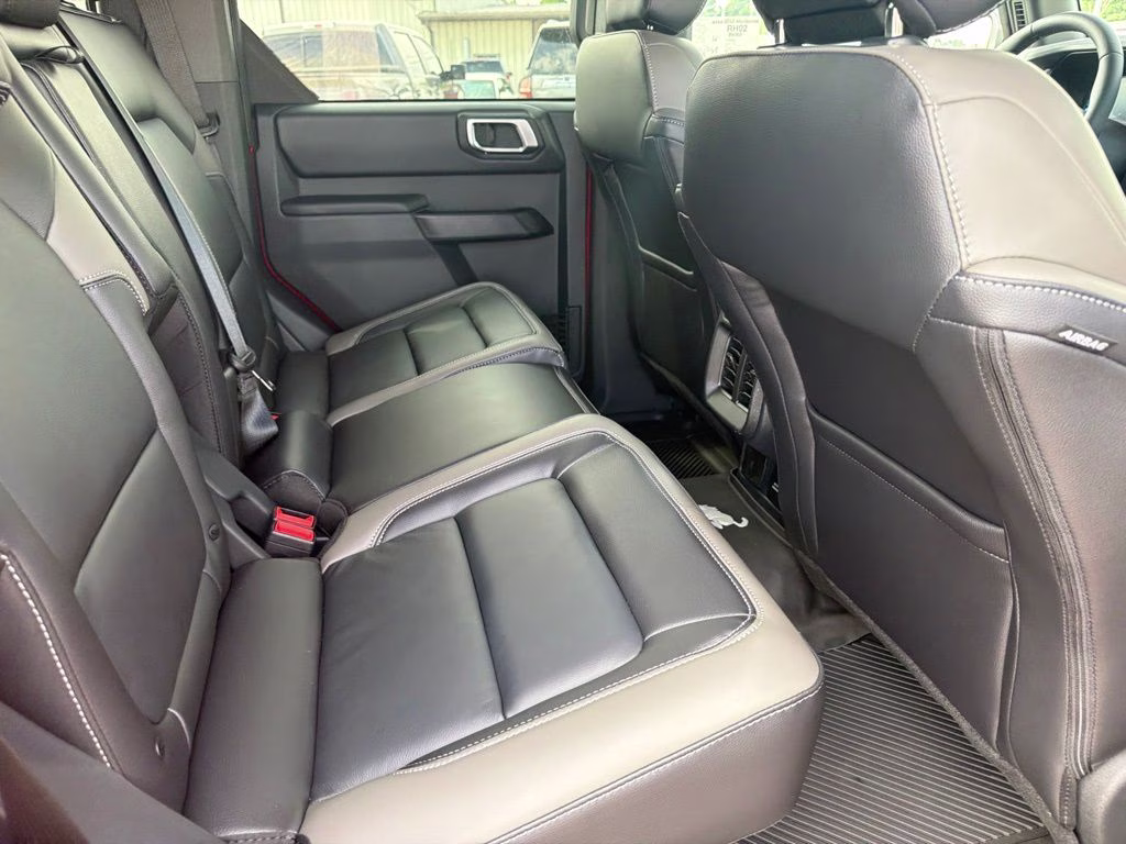 2026 Ruby Red Metallic Tinted Clearcoat Ford Bronco Outer Banks 4X4 SUV