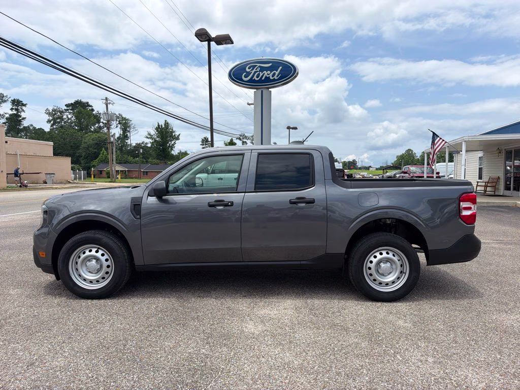 2026 Carbonized Gray Metallic Ford Maverick XL FWD Truck