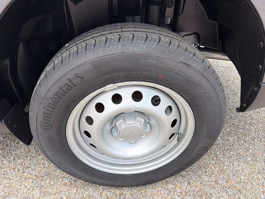 2026 Carbonized Gray Metallic Ford Maverick XL FWD Truck