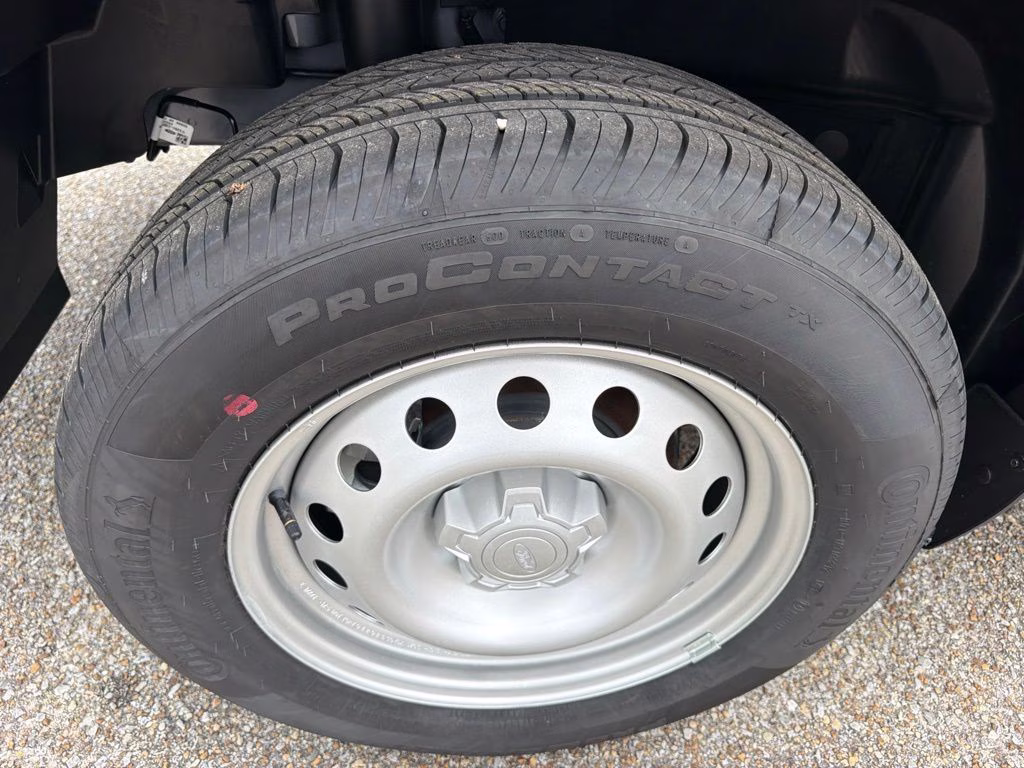 2026 Carbonized Gray Metallic Ford Maverick XL FWD Truck