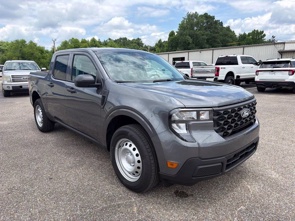 2026 Carbonized Gray Metallic Ford Maverick XL FWD Truck
