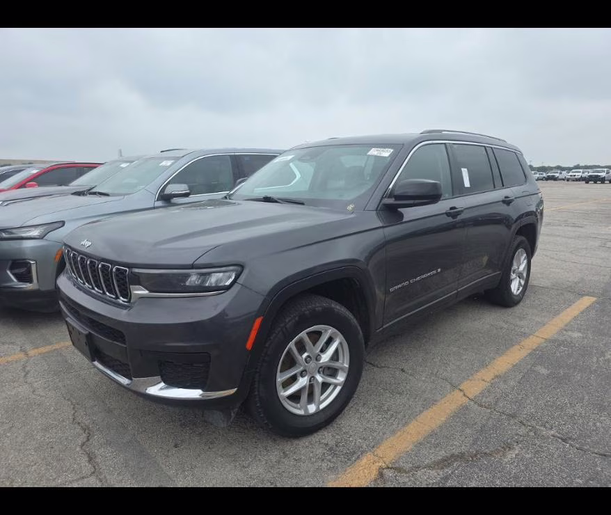 2023 Baltic Gray Metallic Clearcoat Jeep Grand Cherokee L Laredo RWD SUV