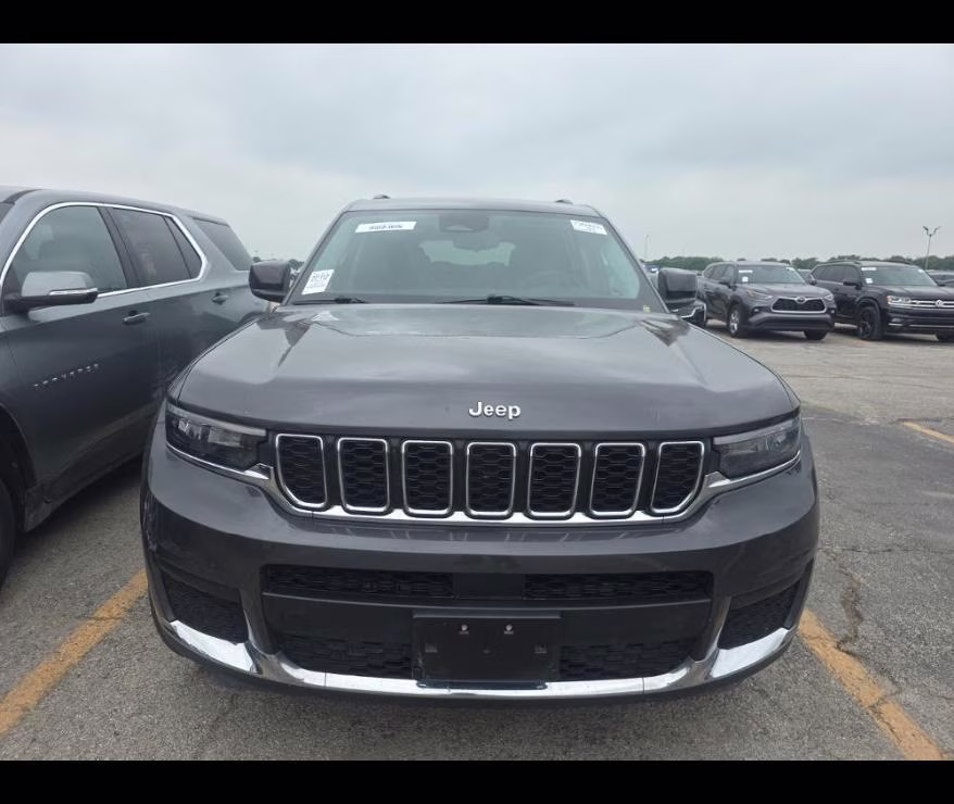 2023 Baltic Gray Metallic Clearcoat Jeep Grand Cherokee L Laredo RWD SUV