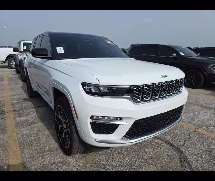 2022 Bright White Clearcoat Jeep Grand Cherokee 4xe Summit Reserve 4X4 SUV