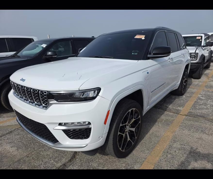 2022 Bright White Clearcoat Jeep Grand Cherokee 4xe Summit Reserve 4X4 SUV